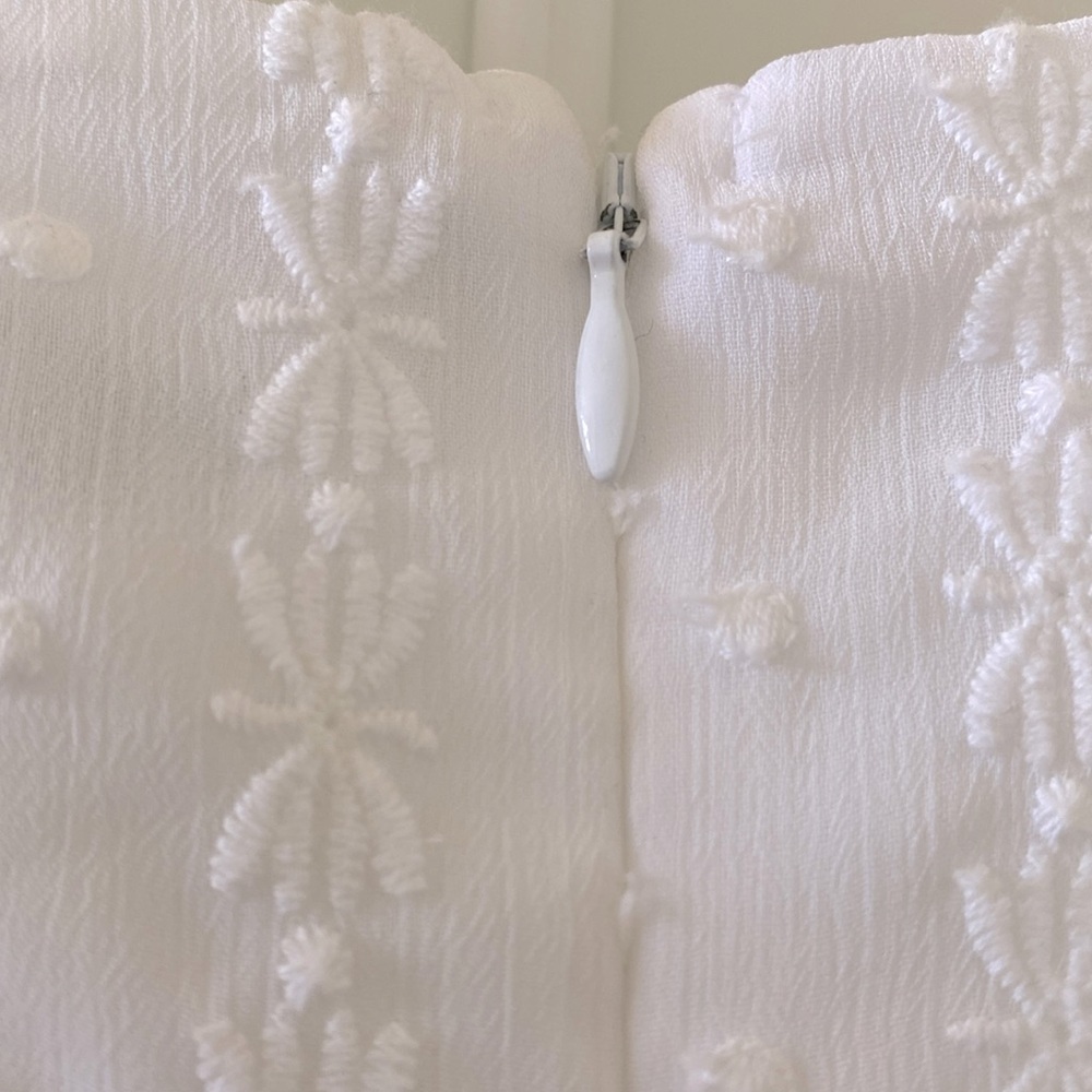 Express | Ruffle Wrap Spaghetti Strap Dress - Picture 3 of 6